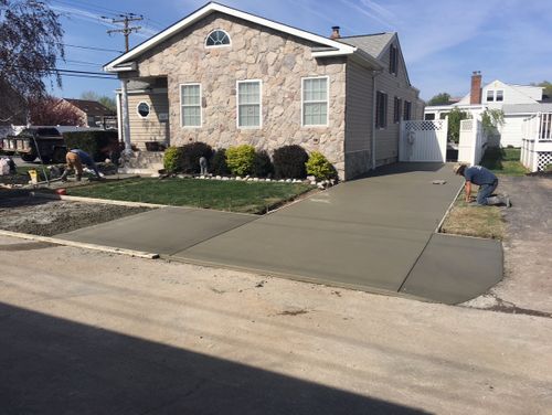 Concrete Driveway Installation for Dixie Concrete Masonry LLC in Saint Leonard, MD