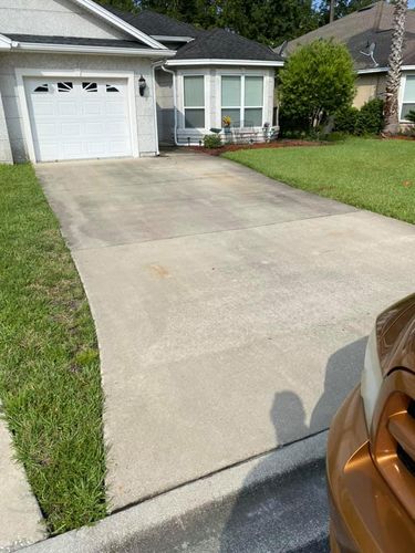 Driveway and Sidewalk Cleaning for Southeast Pro-Wash in Kingsland, GA