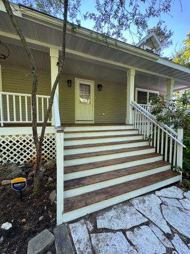 Staining for Fresh Water Pressure Washing & Services LLC in Traverse City, MI