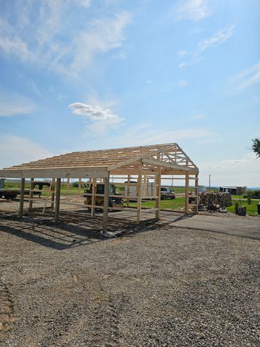 Pole Barn Construction for Blue Mountain Construction in Roundup, MT