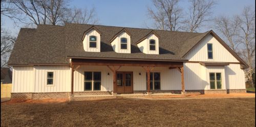 Custom Home Building for Lot Construction Group in Perry, GA