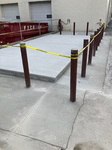 Commercial Concrete Services  for D.R. Concrete  in Lincoln Park, MI