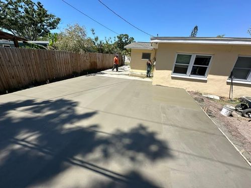 Concrete Slab Construction for Combat Concrete LLC in St. Petersburg, FL