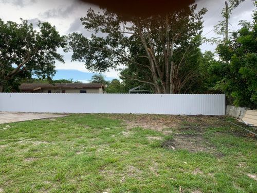 Fence & Gate Installation for Maui Fence LLC in Miami, FL