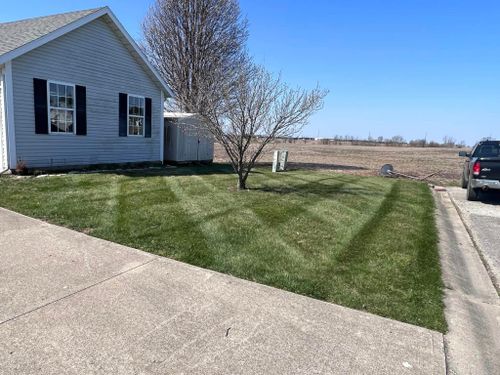 Edging for Davidson Lawn Care LLC in Greensburg, IN