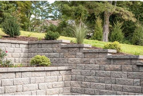 Stone Wall Installation for DG Stone & Landscaping Designs in DuPage County, Illinois