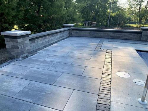Patio Design & Construction for Alvarez Pavingstone INC. in Lyons, IL