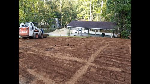 Grading for D&D Unlimited Landscaping in Hartwell, GA