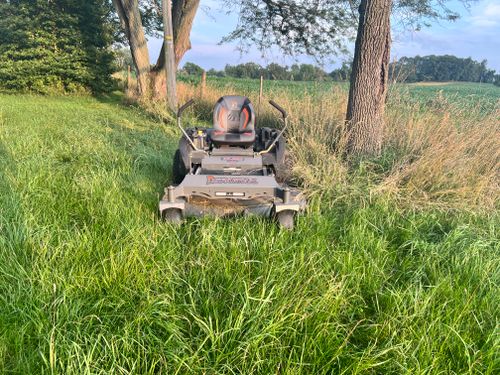 Lawn Maintenance/Mowing for Dunn-Rite Landscaping in New Oxford, PA