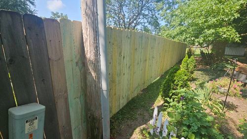 Fencing for Crossbones Contracting in Greencastle,  IN