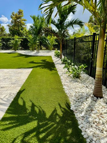 Landscaping for Shoreside Property Services in Apollo Beach, FL