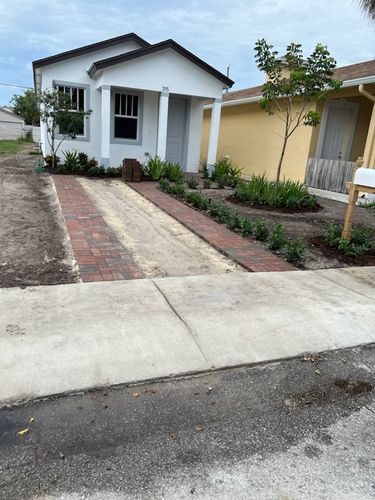 Pavers for Rey Landscaping & Lawn service LLC in West Palm Beach,  FL