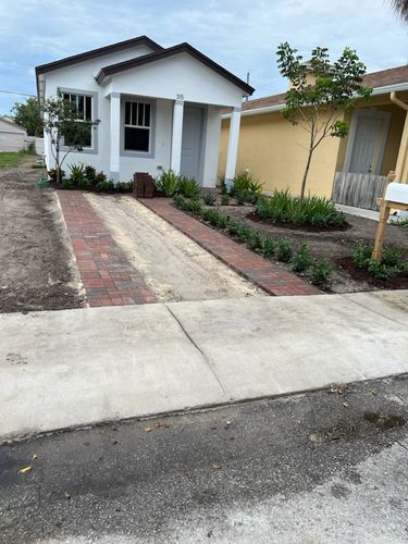 All Photos for Rey Landscaping & Lawn service LLC in West Palm Beach,  FL