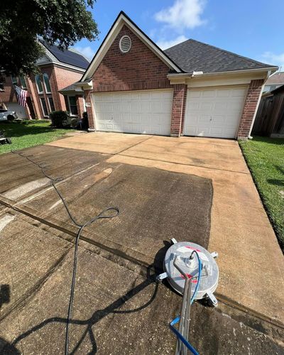 Powerwashing for Prime Home Improvement in Cincinnati, OH