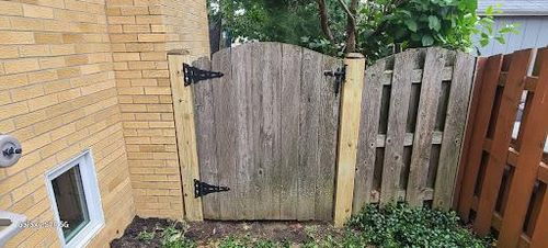 Fence Replacement for Fence Medic in Arlington Heights, IL