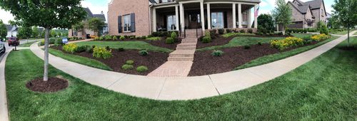 Mulch Installation for Russell's Lawn Care Plus in Nashville, TN