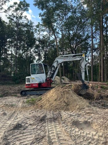 Spring and Fall Clean Up for K & A Landscaping, Inc. in Jacksonville, FL