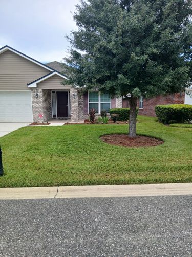  for Tugger and Son's Lawn Care Services in Jacksonville, FL