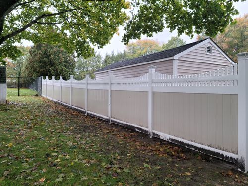 Vinyl Fences for Azorean Fence in Peabody, MA