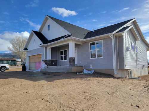 Gutter Maintenance for Ontrack Exteriors in Payson, UT