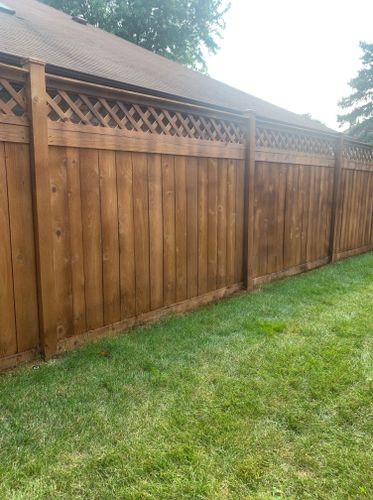 Fence Cleaning and Staining for Fence Medic in Northbrook, IL