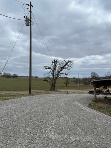 Gravel Services for DIRT PLUS LLC in Bowling Green, KY