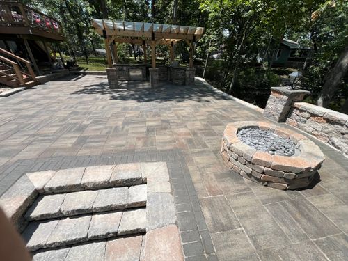 Landscape Installation for Mayfield Landscaping in Staunton, IL