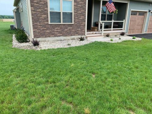 Mulch and Rock Installation for B&L Management LLC in East Windsor, CT
