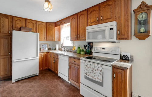 SOLD: 419 Main St, Somers, CT 06071 for Nelson Foss - Realtor in Connecticut, CT