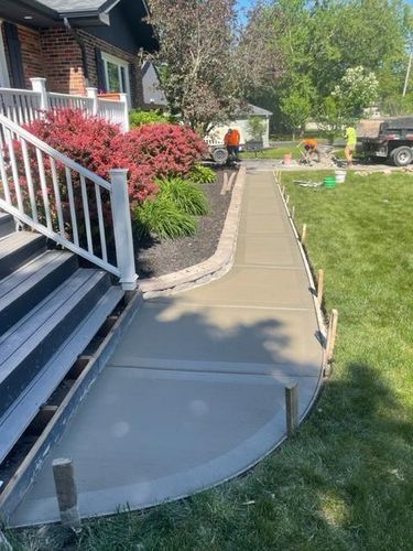 Sidewalk Installation for Luna Dynasty Concrete in Chicago, IL