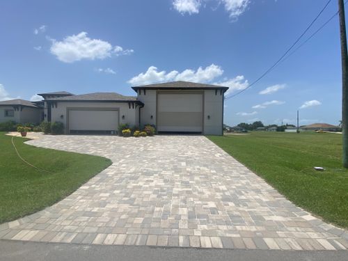 Concrete Cleaning for Complete Pressure Washing, LLC in Naples, FL