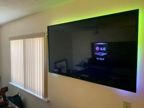 All Photos for Lawerence TV Mounting in Jacksonville, Florida