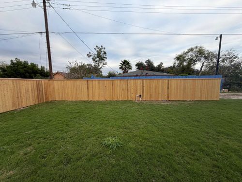 Fencing for Lala Home Solutions in San Juan, TX