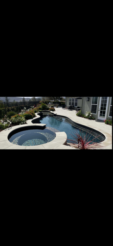 Pool Construction for Montgomery Custom Pools in Montgomery, TX