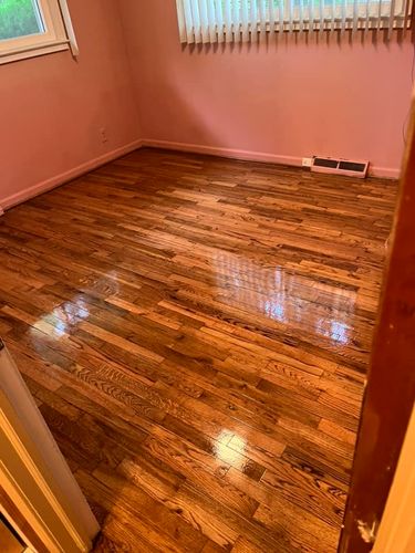 Floor Repair for Kozlowski’s Hardwood Floor Refinishing in Flat Rock, Michigan