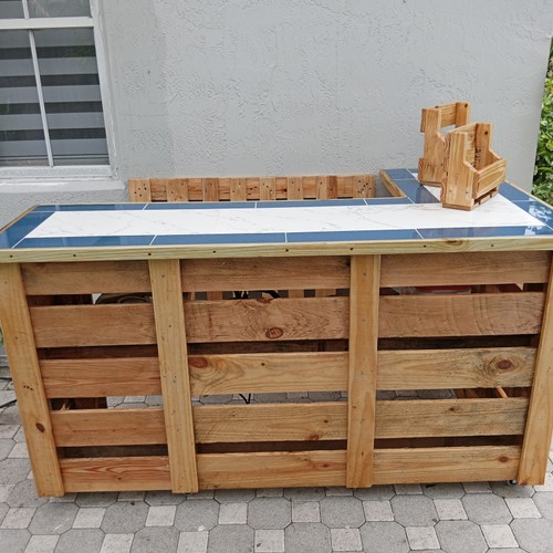 Delivery Service for WOOD BAR  DESIGN in Fort Lauderdale, FL