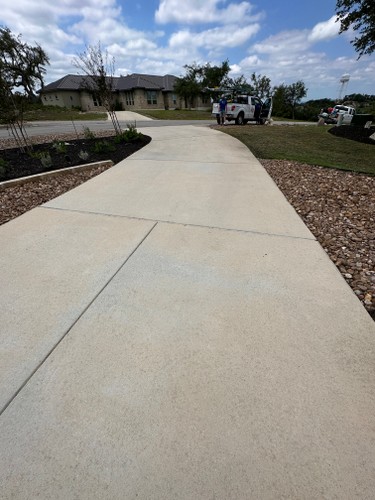 Pressure Washing Services for Patriot Window Cleaning LLC in Canyon Lake, TX