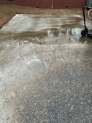 Weekly Maintenance for Sexton Lawn Care in Jefferson, GA