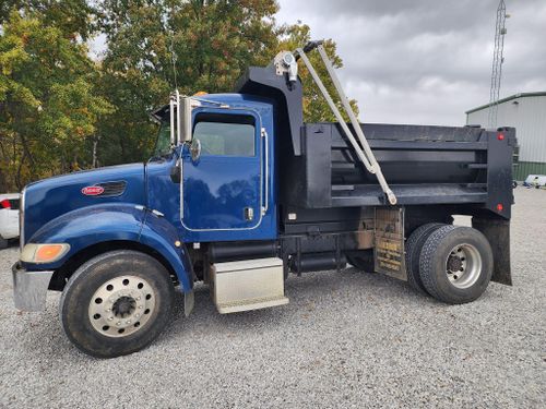 Fall and Spring Clean Up for Viking Dirtworks and Landscaping in Gallatin, MO