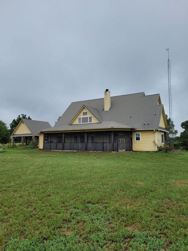 Roofing Installation for Luna's Roofing LLC in Longview, Texas