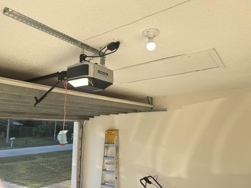 Garage Door Motor Repair for Gateway Garage Door Services in Port Orange, Florida