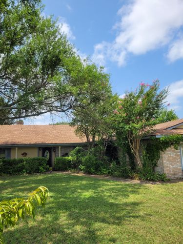 Roofing Installation for Luna's Roofing LLC in Longview, Texas