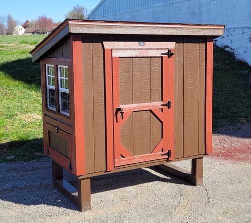 Backyard Series Coops for Pond View Mini Structures in  Strasburg, PA