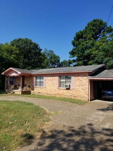 Roofing Installation for Luna's Roofing LLC in Longview, Texas