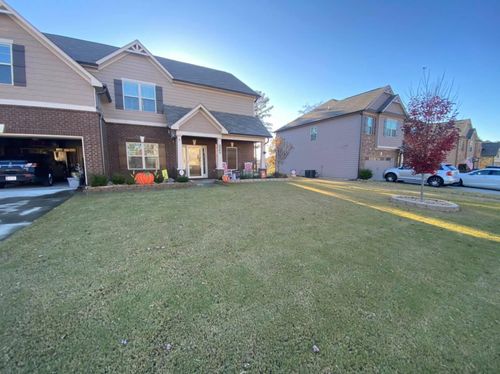 Weekly Maintenance for Sexton Lawn Care in Jefferson, GA