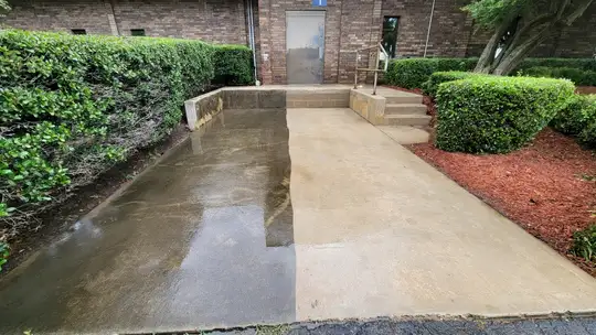 Pressure Washing company Full Force Exteriors in Russellville, AR