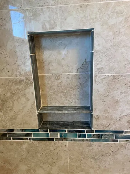 hero-photo mini tile