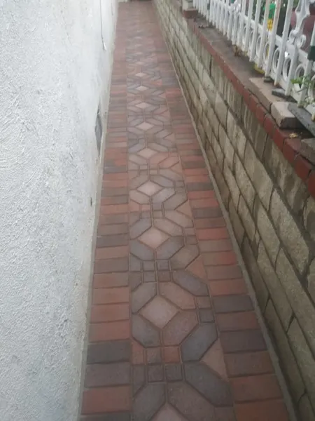 hero-photo mini tile