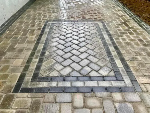 hero-photo mini tile