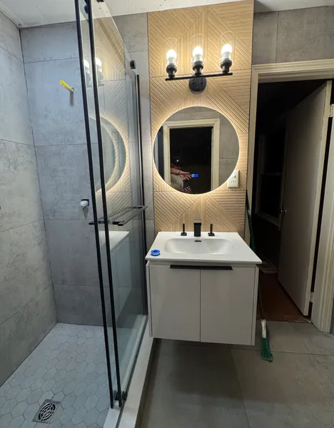 hero-photo mini tile